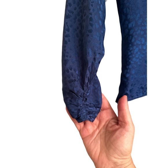 Parker Women's 3/4 Sleeve Button Up Tie Front Soft Surplice Top Size S Blue NWOT - Picture 6 of 8